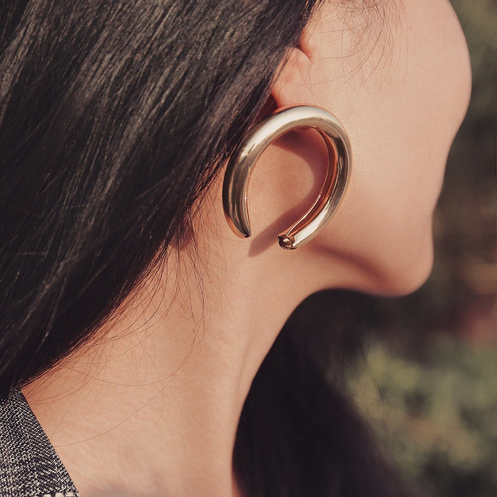 Hollow Crescent Earrings